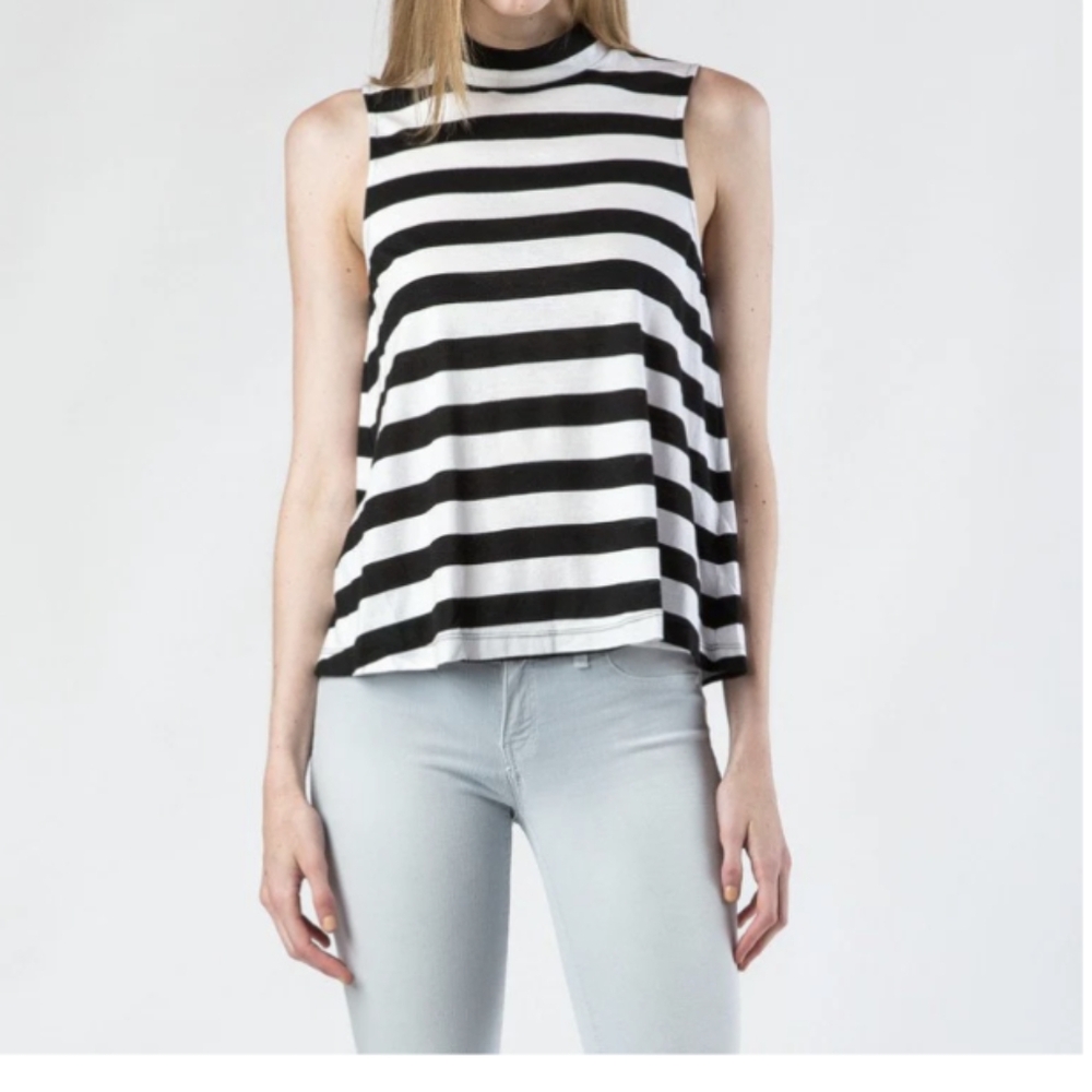EUC Splendid Mock Neck Tank Top Black and White